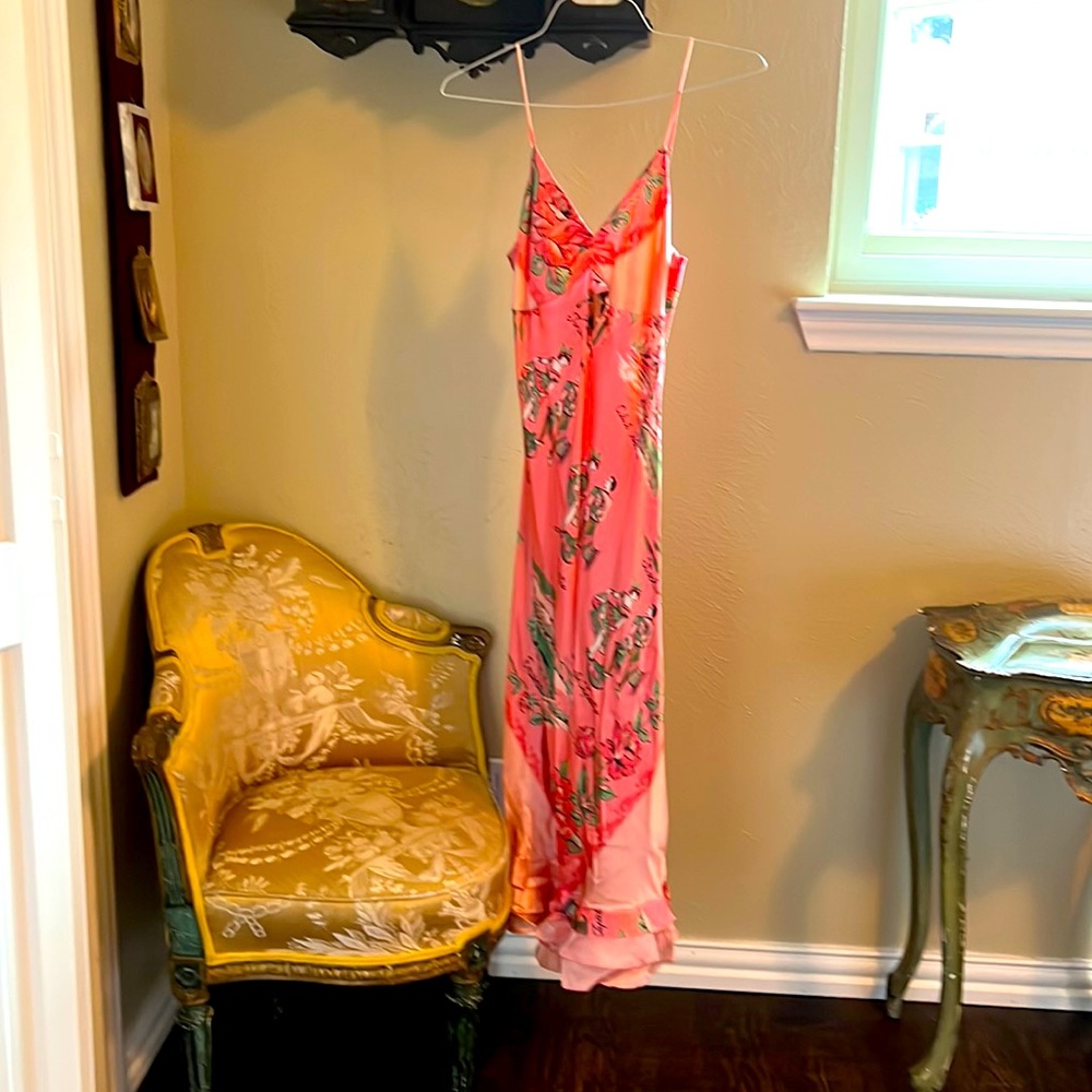 Gorgeous coral pink summer dress !  Worn twice